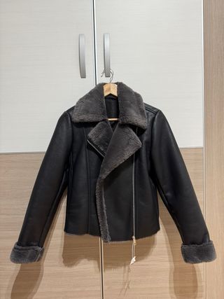 Chaqueta Mango efecto piel forrada