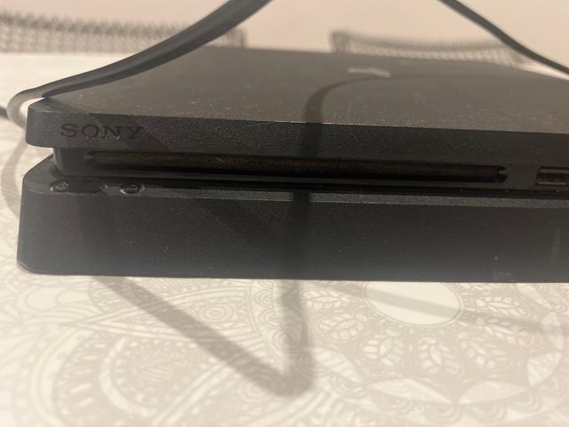 PS4 (PlayStation 4) Negra