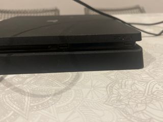 PS4 (PlayStation 4) Negra