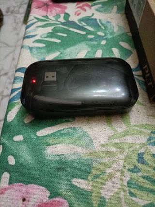 Auricular Plantronics Voyager Legend UC B235-M