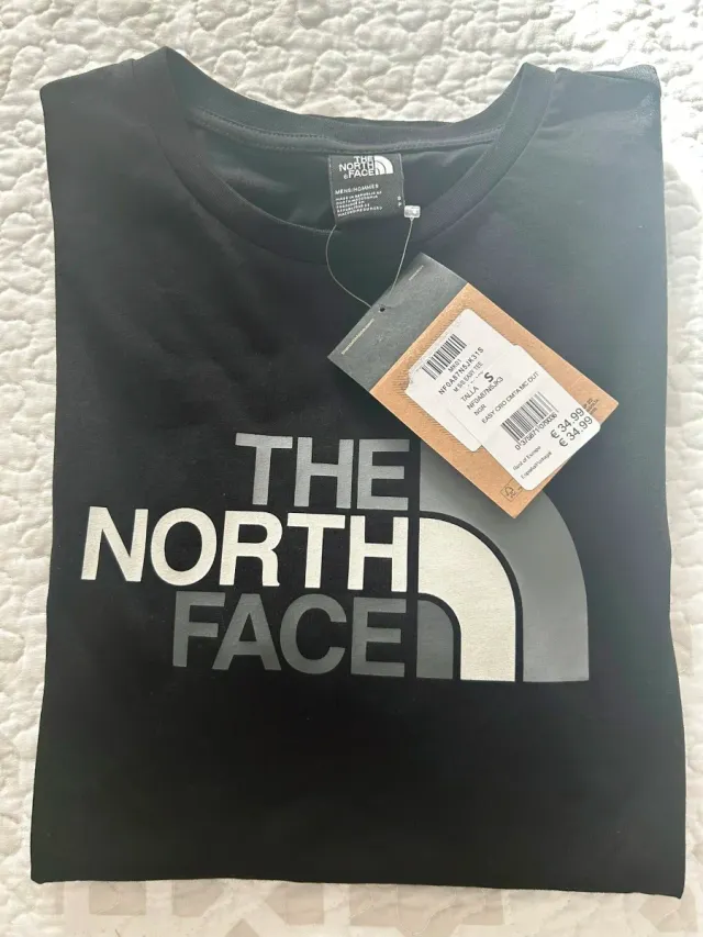 2 magliette bianche e nere di The North Face S