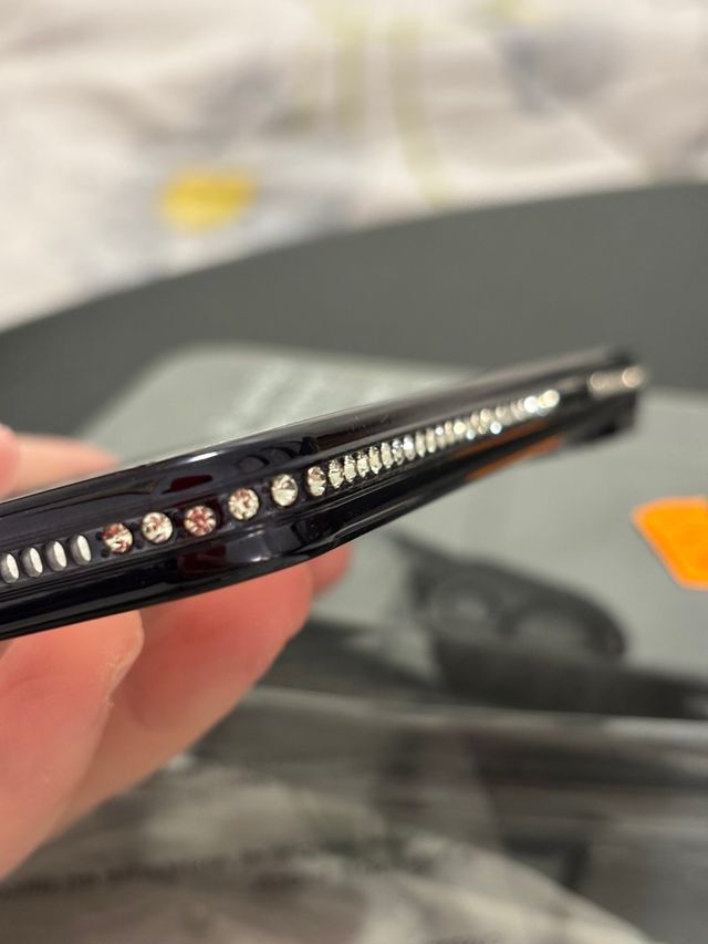 Cover iPhone 15 Glitter e Anelli