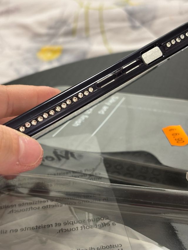 Cover iPhone 15 Glitter e Anelli