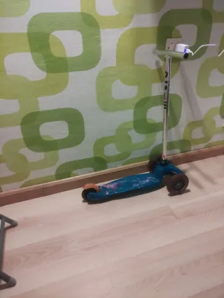 Patinete 3 ruedas azul