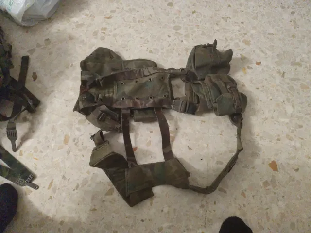 Trinchas porta cargadores camuflaje