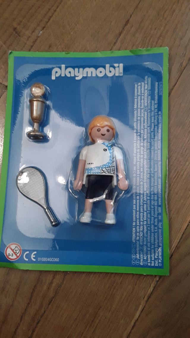 Playmobil Tenista con Trofeo y Raqueta
