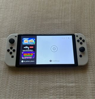 Nintendo Switch OLED Bianca