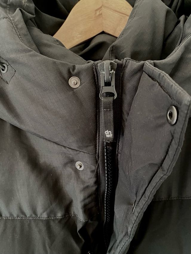 Chaleco acolchado Zara con capucha