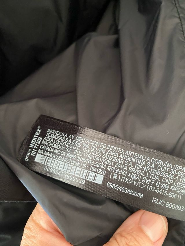 Chaleco acolchado Zara con capucha