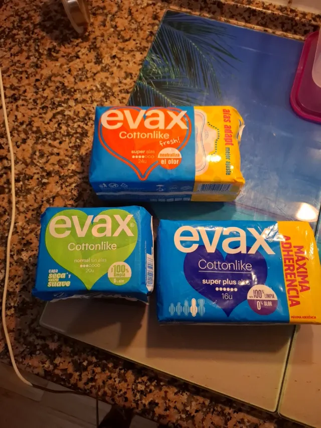 3 Paquetes Evax Cottonlike 60 Compresas