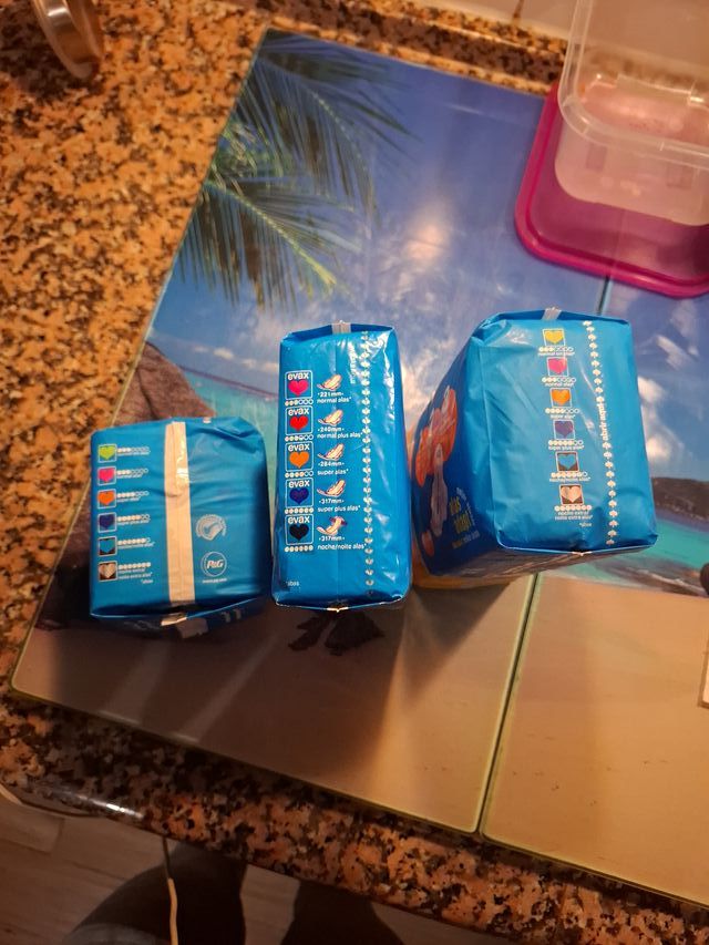 3 Paquetes Evax Cottonlike 60 Compresas