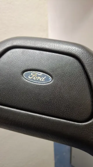 Volante Ford Escort MK4