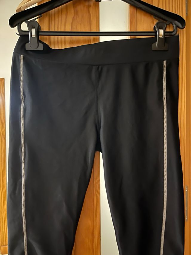 conjunto de 7 prendas 15 euros tallas entorno L Xl