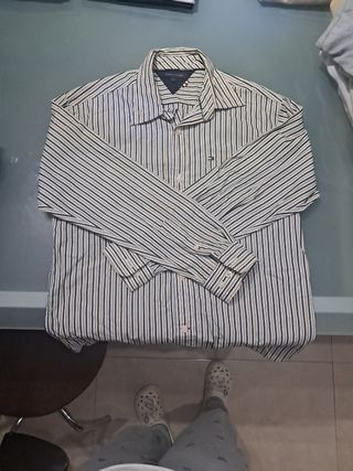 Camisa Tommy Hilfiger Rayas talla 12 años