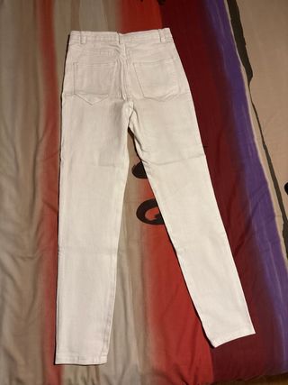 Pantalón vaquero blanco moderno talla 38