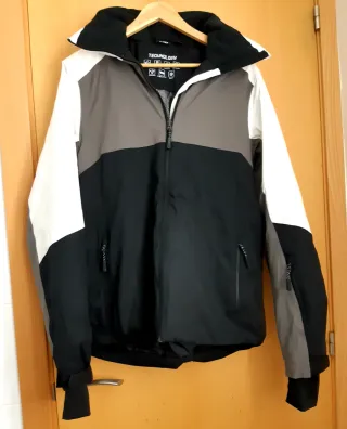 Anorak Negro, Gris y Blanco