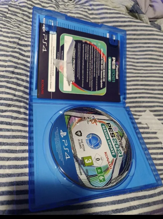 eFootball PES 2021 PS4