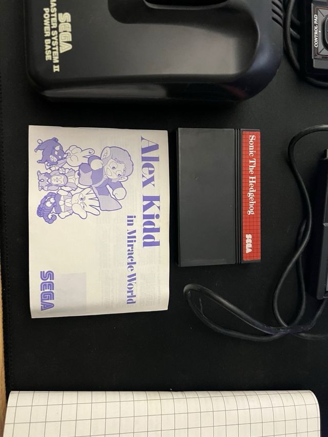 SEGA Master System II + Alex Kidd & Sonic