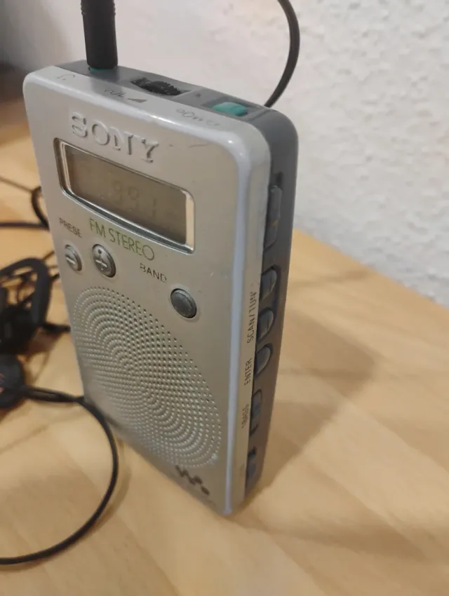 radio portatil digital sony