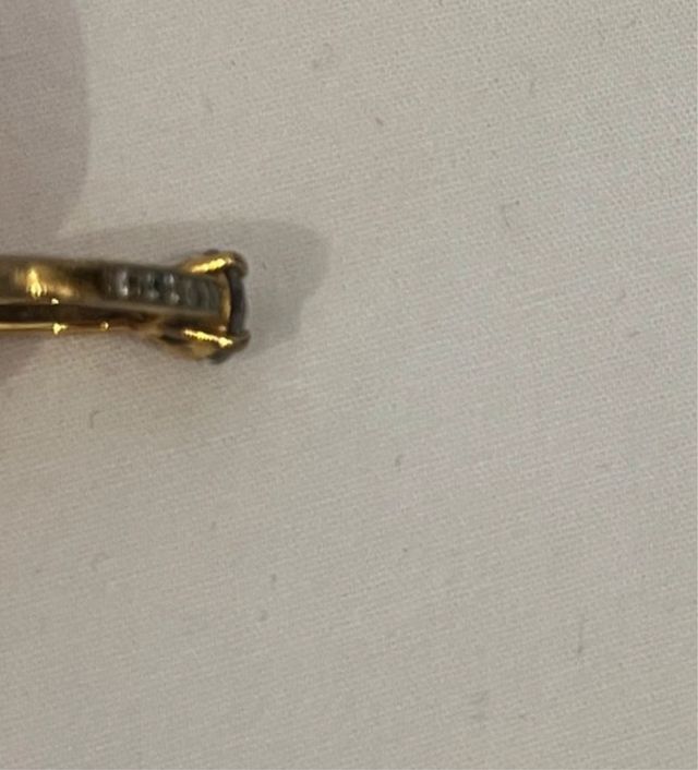 Anillo Swarovski Dorado