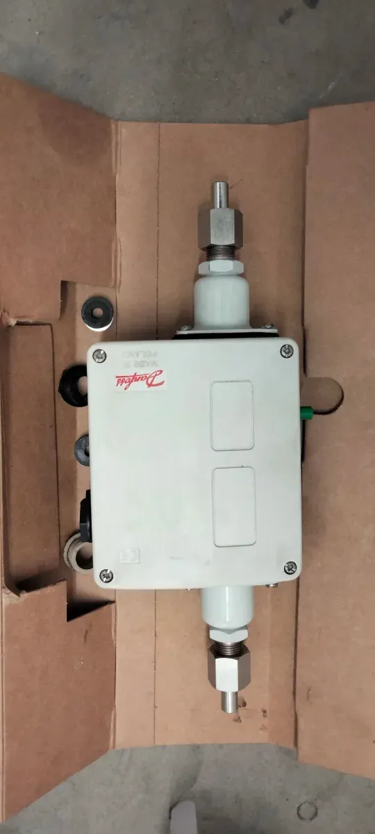 Presostato Diferencial Danfoss RT260A rearme manua