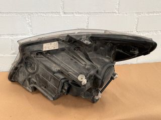 Faro delantero mercedes clase vito/ V 220.250.300