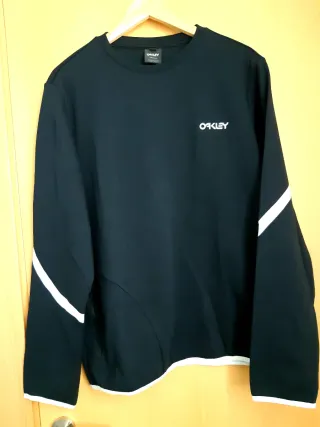 Sudadera Oakley Negra Manga Larga