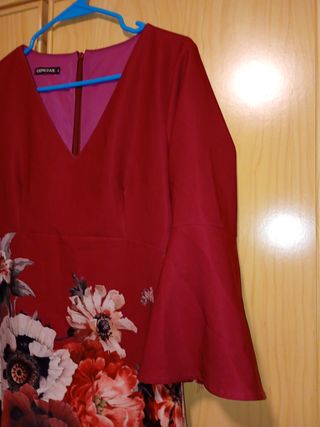 Vestido Cerezas floral talla M