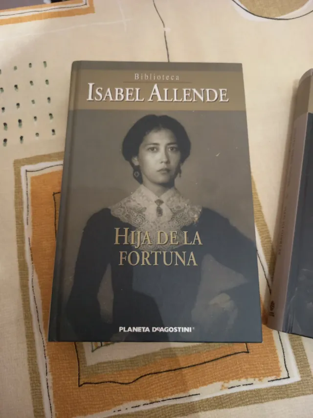 Colección libros Isabel Allende