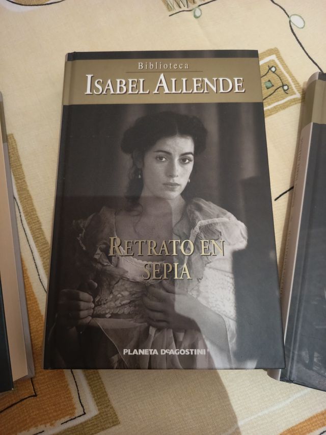 Colección libros Isabel Allende