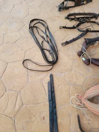 Arreos a la limonera de cuero