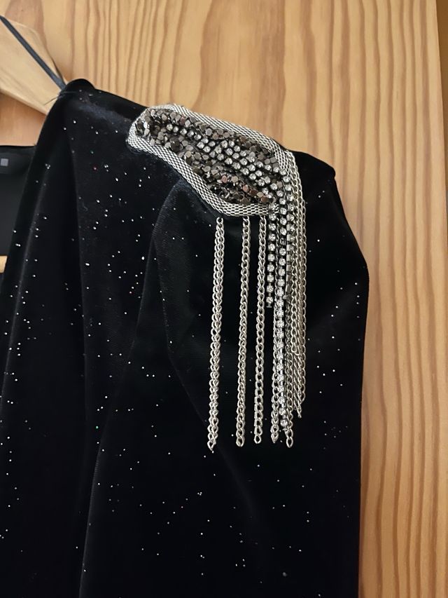 Body terciopelo brillos hombros Zara Talla L