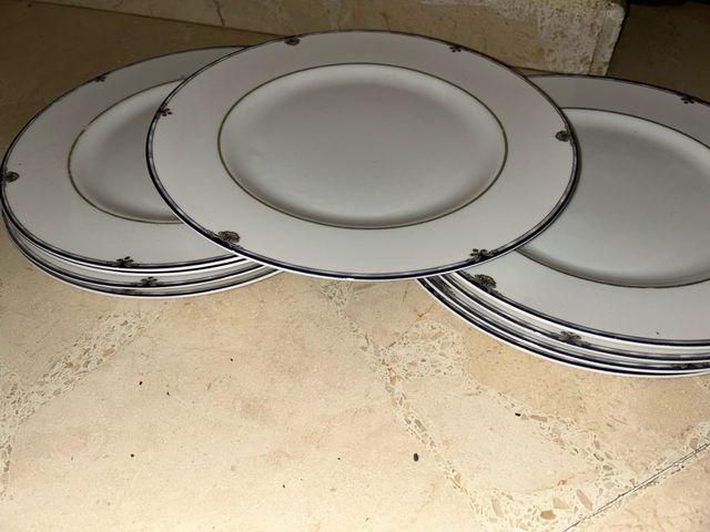 9 Platos Porcelana Azul y Blanco muy elegantes