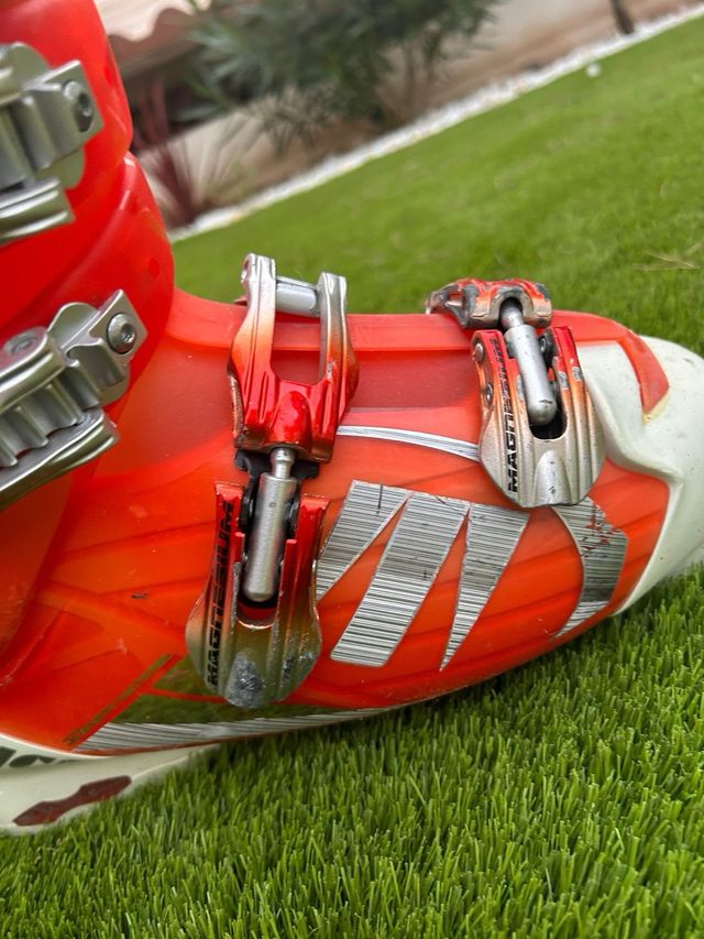 Bota esquí Técnica Diablo