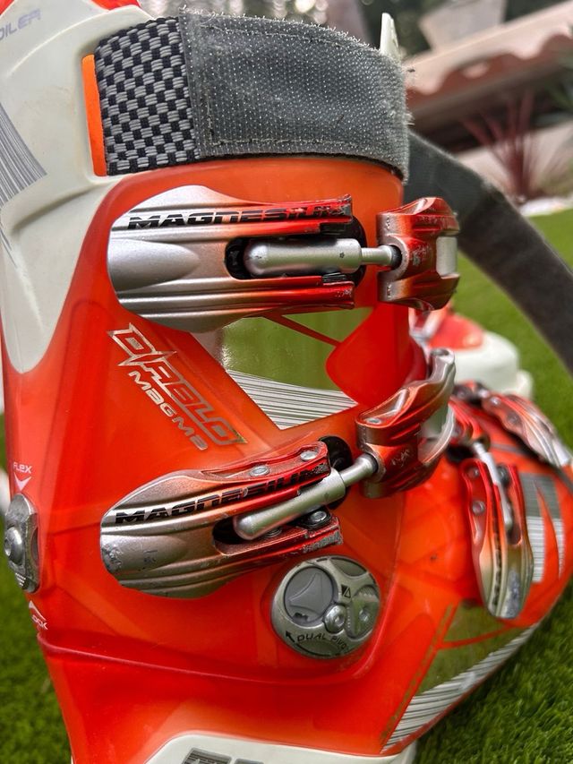 Bota esquí Técnica Diablo