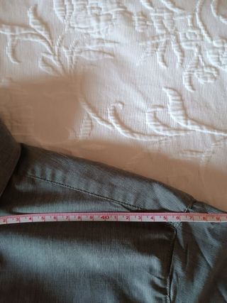 (M) Camisa manga larga gris oscuro hombre 