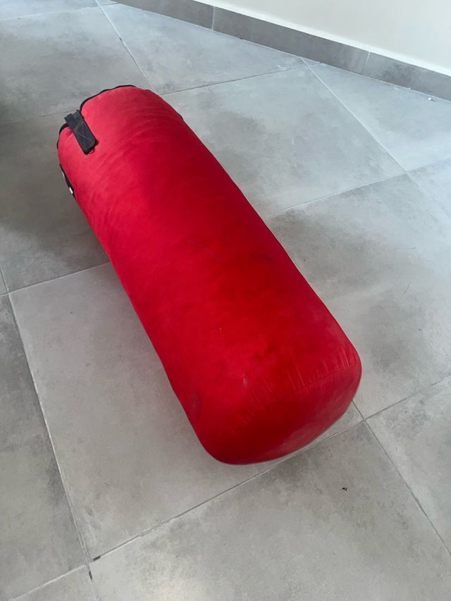 Saco de pancadas vermelho OUTSHOCK