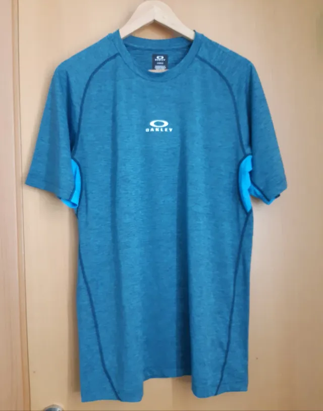 Camiseta deportiva Oakley Talla L