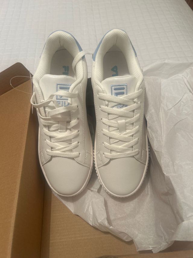 Deportivas Fila Mujer Blancas y Azules T 39