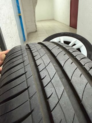 Llantas Opel Corsa D 4x100 en 16 pulgadas.