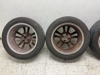 Llantas Opel Corsa D 4x100 en 16 pulgadas.