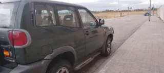 Nissan Terrano II 2001