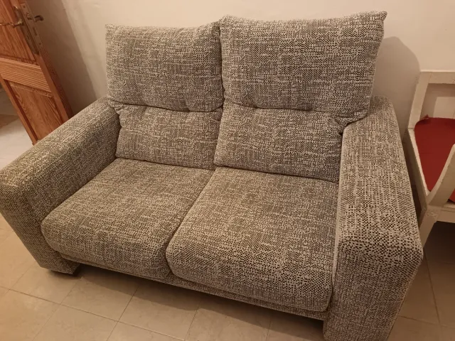 Sofá de 2 plazas tela blanco y gris