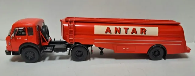 Camión Saviem JM 200 ANTAR 1/43