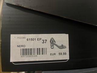 Tacchi Primadonna neri con tacco scultura