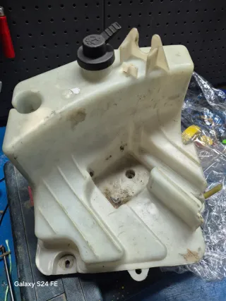 Serbatoio detergente per parabrezza Fiat Seat Panda Marbella