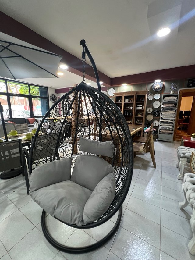 Silla Colgante Ratán y Metal