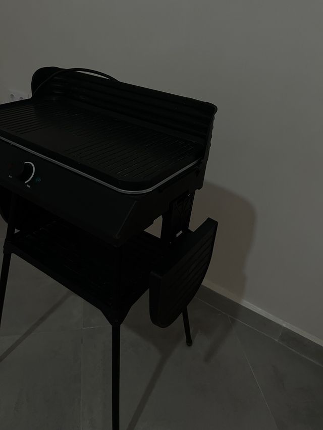 Churrasqueira Meister Black Grill