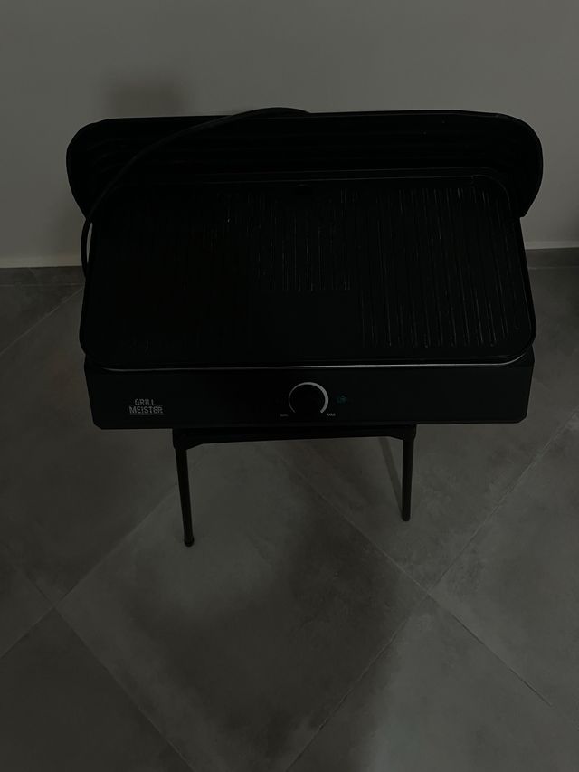 Churrasqueira Meister Black Grill