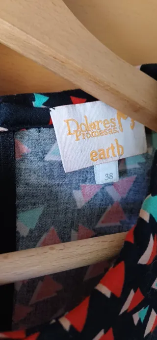 Vestido Dolores Promesas Estampado Triángulos